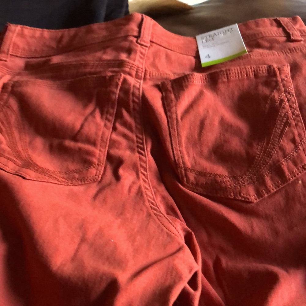 New size 4 burnt orange jeans straight leg